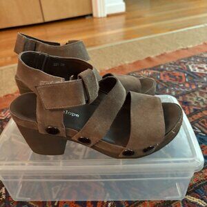 Antelope - Boho Platforms - Great for Walking